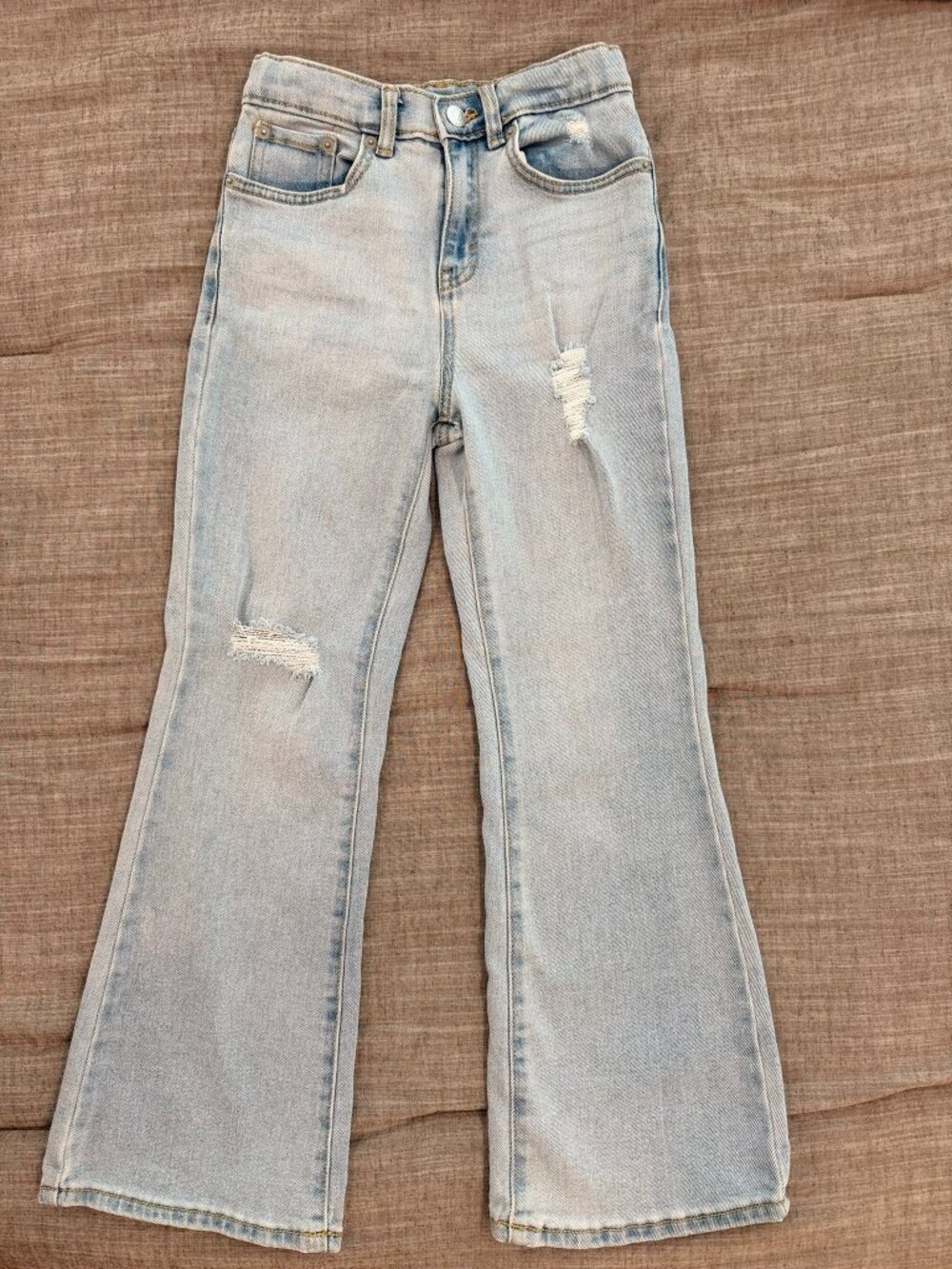 Levi's Girls' Baggy Fit Flare Jeans - light wash 8